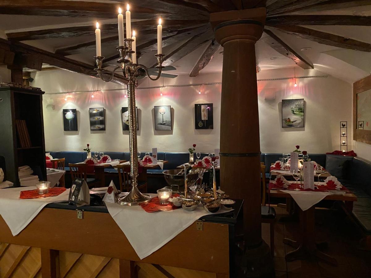Marktplatzhotel - Restaurant Tafelspitz 바인하임 외부 사진